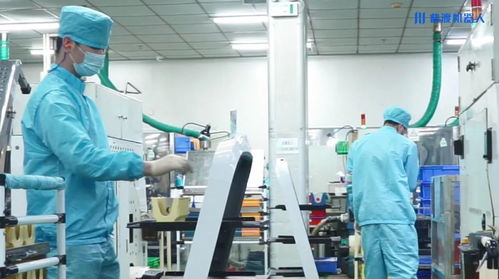 機器人亮相深圳衛視，引領工業潤滑科技綠色低碳新變革